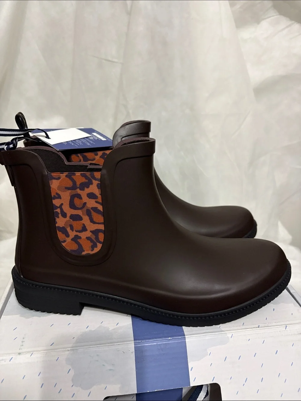 Joules Chelsea Rain Boots size US 11 NWT